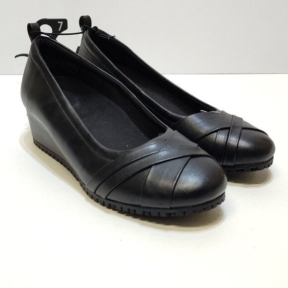 Tredsafe Moulin Slip-Resistant Women's 7 DREAMCELL Anti-Fatigue Moisture-Wicking - Picture 1 of 12